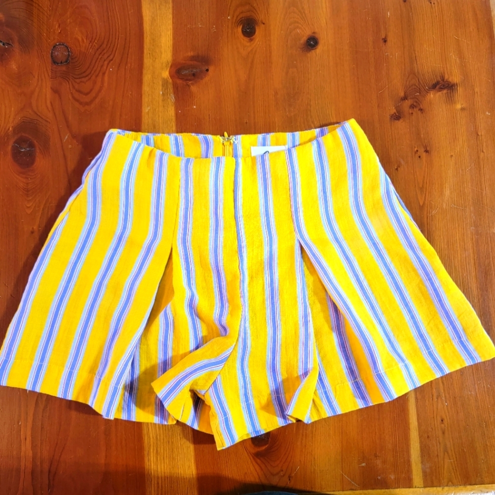 Olia Shorts